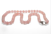 Collana di Morganite e chiusura in agento 925 con gemme di zirconia cubica