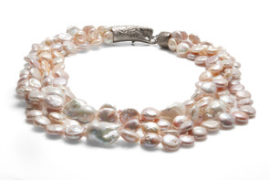 Collana di perle barocche d'acqua dolce