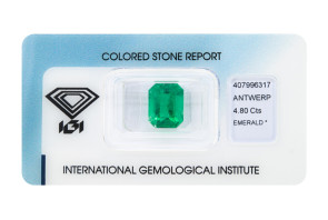 Smeraldo naturale IGI ct 4.80 Colombia